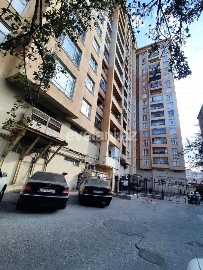 Satılır, yeni tikili, 4 otaqlı, 180 m², Bakı, Nəsimi r, 3-cü mikrorayon q, Memar Əcəmi m.