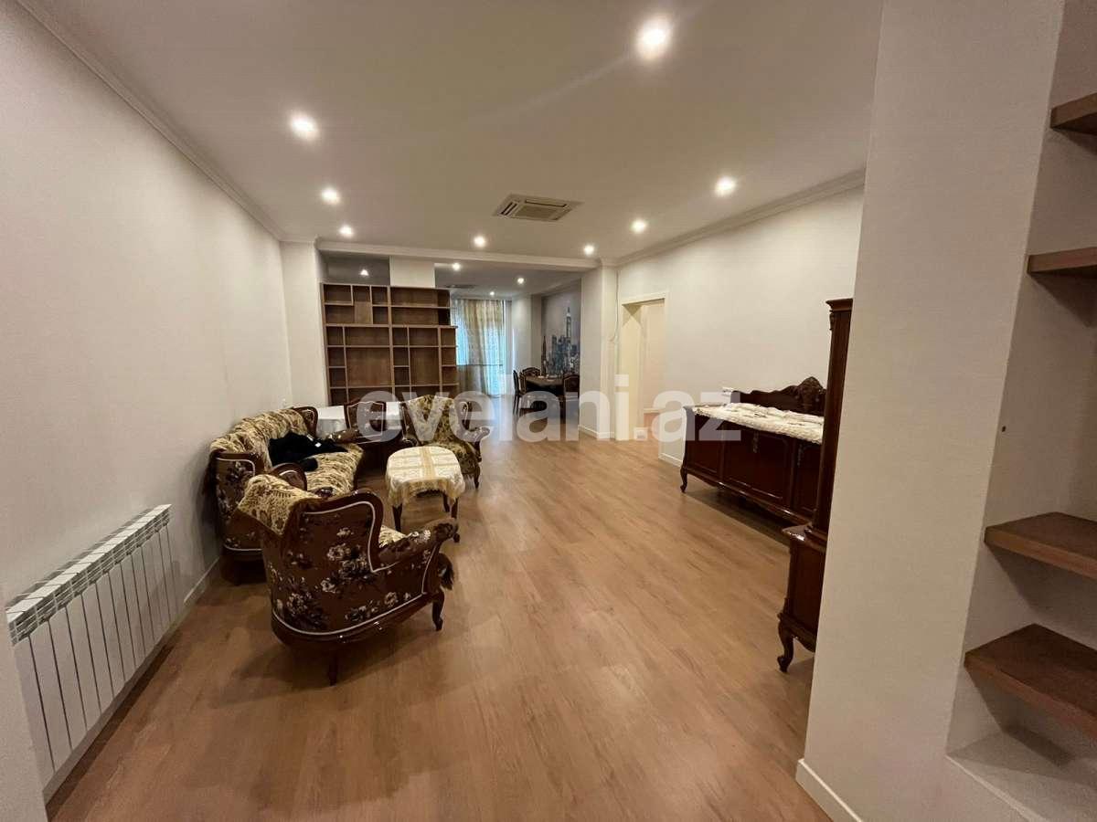 Satılır, yeni tikili, 3 otaqlı, 135 m², Bakı, Nəsimi r.