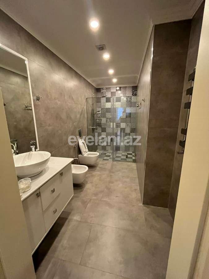 Satılır, yeni tikili, 3 otaqlı, 135 m², Bakı, Nəsimi r.