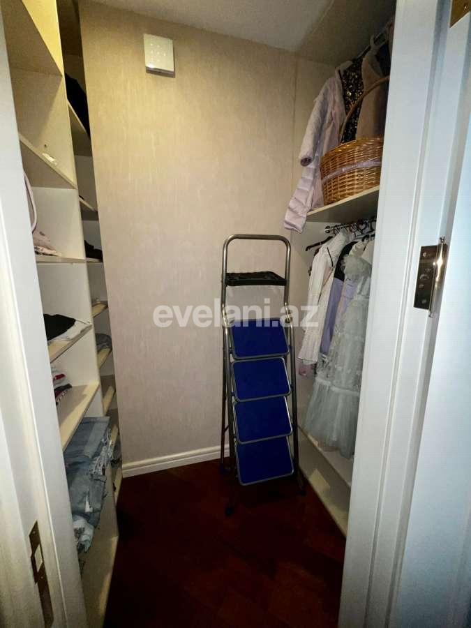 Satılır, yeni tikili, 5 otaqlı, 260 m², Bakı, Nəsimi r, 4-cü mikrorayon q, Memar Əcəmi m.
