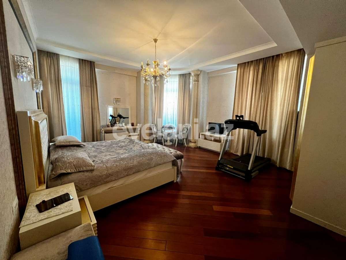 Satılır, yeni tikili, 5 otaqlı, 260 m², Bakı, Nəsimi r, 4-cü mikrorayon q, Memar Əcəmi m.