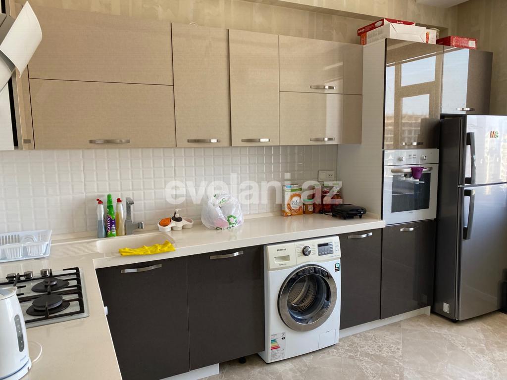 Kirayə verilir, yeni tikili, 3 otaqlı, 135 m², Bakı, Xətai r, Şah İsmayıl Xətai m.