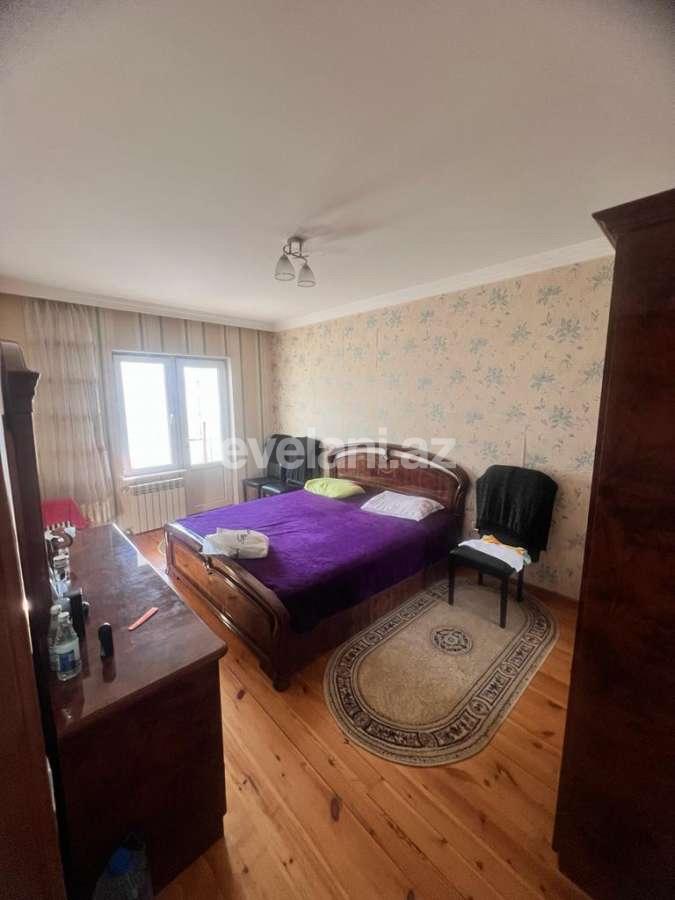 Satılır, köhnə tikili, 4 otaqlı, 110 m², Bakı, Yasamal r, Yeni Yasamal q, İnşaatçılar m.