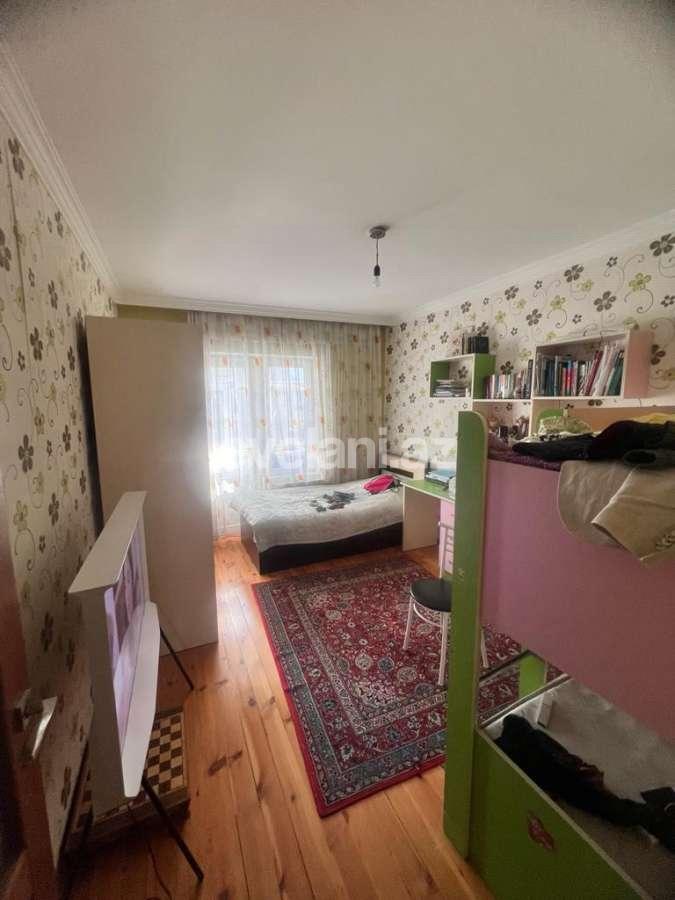 Satılır, köhnə tikili, 4 otaqlı, 110 m², Bakı, Yasamal r, Yeni Yasamal q, İnşaatçılar m.