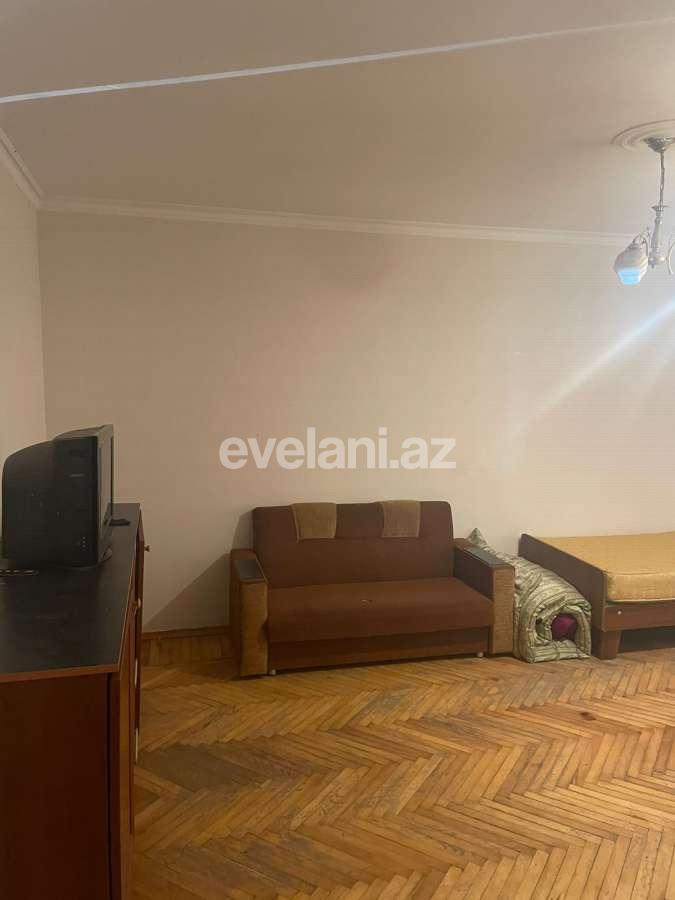 Satılır, köhnə tikili, 1 otaqlı, 32.99 m², Bakı, Yasamal r, Elmlər Akademiyası m.