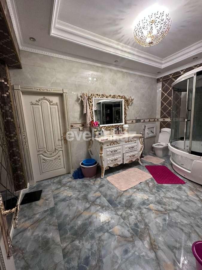 Satılır, yeni tikili, 3 otaqlı, 220 m², Bakı, Yasamal r, Elmlər Akademiyası m.