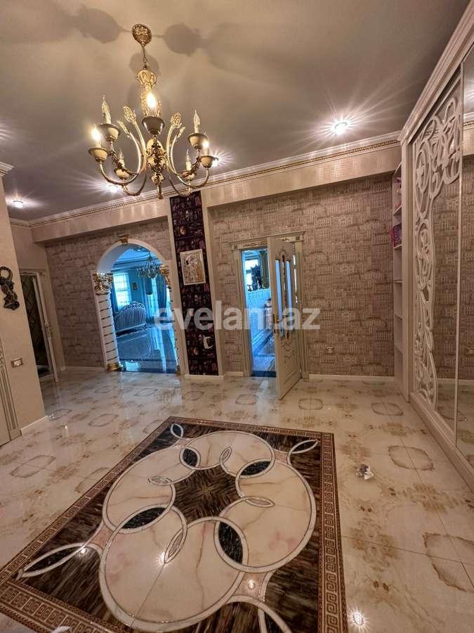 Satılır, yeni tikili, 3 otaqlı, 220 m², Bakı, Yasamal r, Elmlər Akademiyası m.