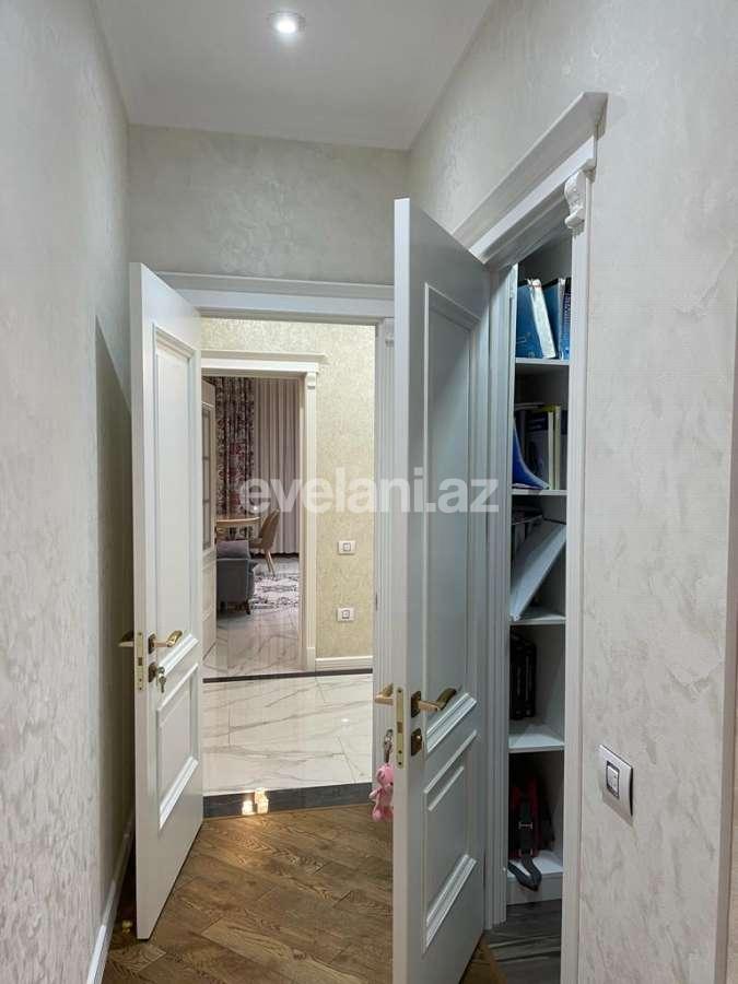 Satılır, yeni tikili, 4 otaqlı, 205 m², Bakı, Nəsimi r, 8 Noyabr m.