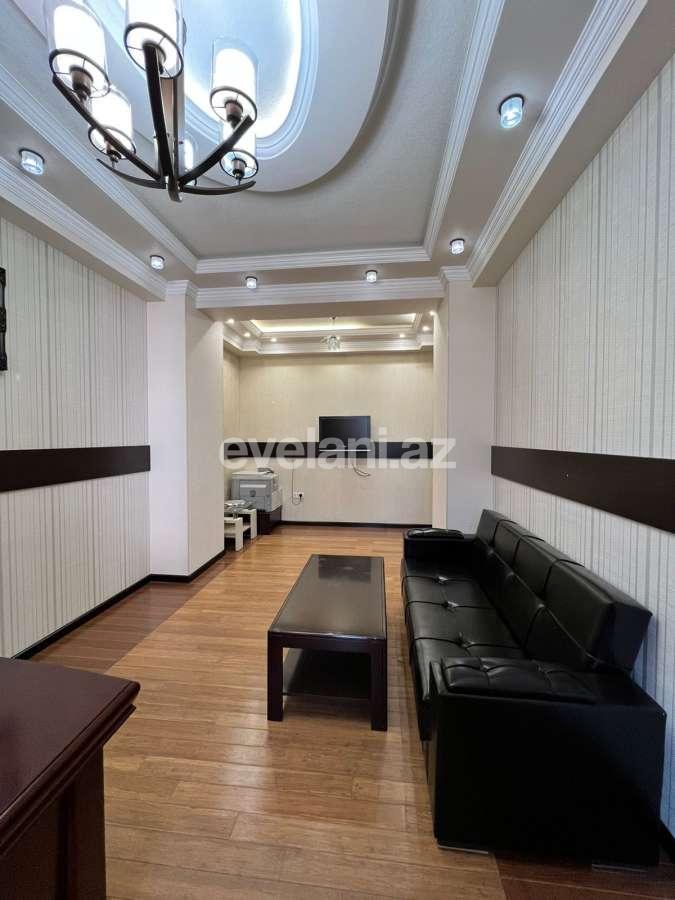 Kirayə verilir, ofis, 2 otaqlı, 80 m², Bakı, Nəsimi r.