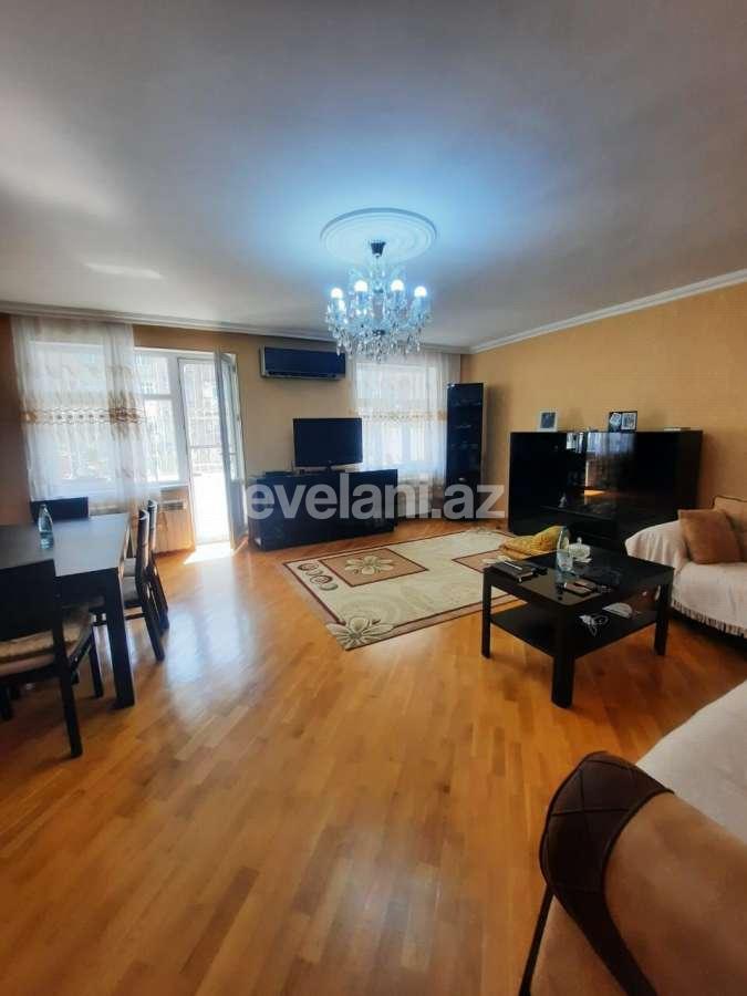 Satılır, köhnə tikili, 4 otaqlı, 100 m², Bakı, Sabunçu r, Bakıxanov q.