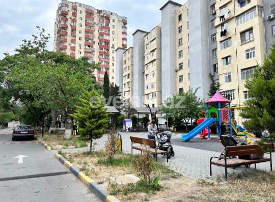 Satılır, köhnə tikili, 2 otaqlı, 60 m², Bakı, Nəsimi r, 8 Noyabr m.