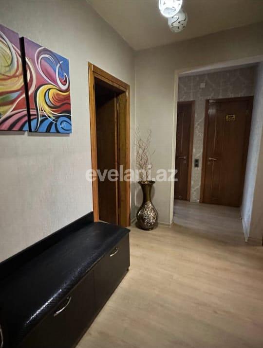 Satılır, köhnə tikili, 2 otaqlı, 60 m², Bakı, Nəsimi r, 8 Noyabr m.