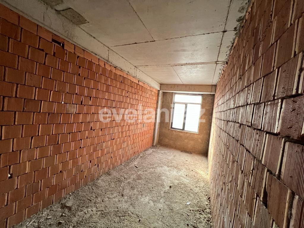 Satılır, yeni tikili, 4 otaqlı, 180 m², Bakı, Nəsimi r, 8 Noyabr m.