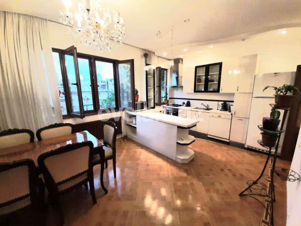 Rent, new building, 4 room, 130 m², Baku, Sabail r, Sahil m.