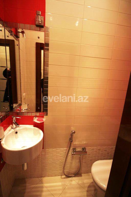 Rent, new building, 4 room, 130 m², Baku, Sabail r, Sahil m.