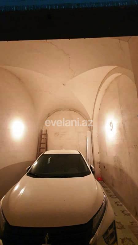 Sale, old building, 3 room, 130 m², Baku, Sabail r, Sahil m.