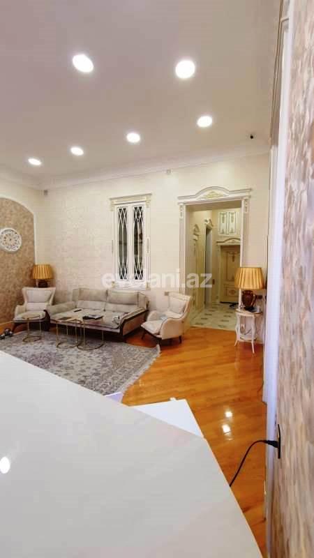 Sale, old building, 3 room, 130 m², Baku, Sabail r, Sahil m.