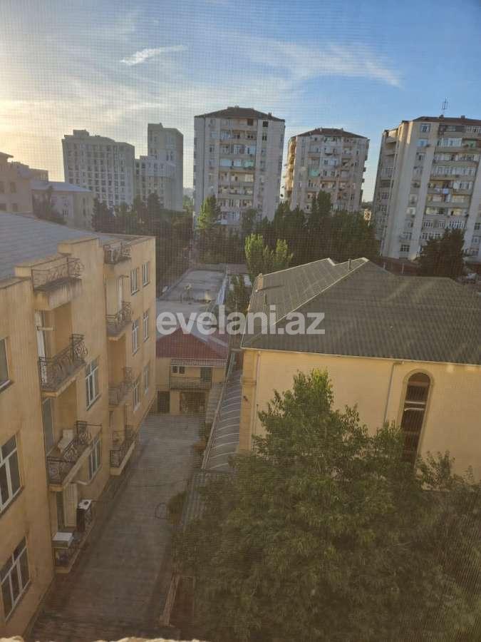 Satılır, köhnə tikili, 2 otaqlı, 65 m², Bakı, Sabunçu r, Bakıxanov q.