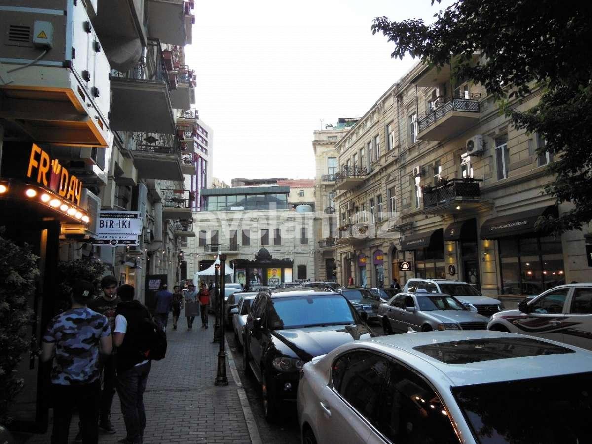 Rent, new building, 3 room, 100 m², Baku, Sabail r, Sahil m.