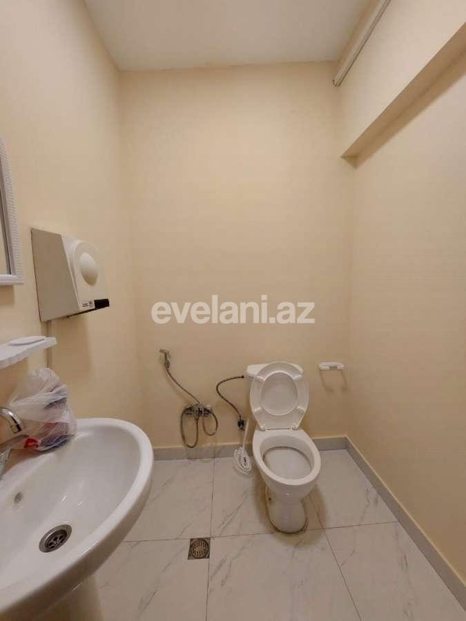 Rent, office, 2 room, 92 m², Baku, Yasamal r, Elmlar Akademiyası m.