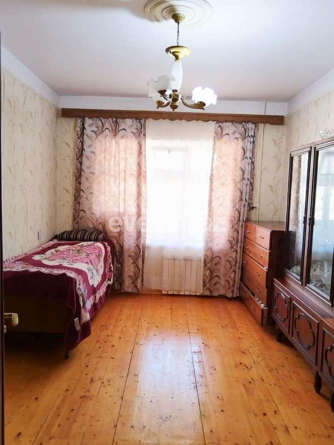 Satılır, köhnə tikili, 5 otaqlı, 110 m², Bakı, Xətai r, Həzi Aslanov q, Həzi Aslanov m.