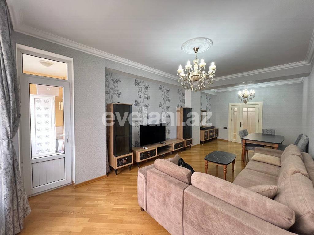 Kirayə verilir, yeni tikili, 2 otaqlı, 110 m², Bakı, Xətai r, Şah İsmayıl Xətai m.