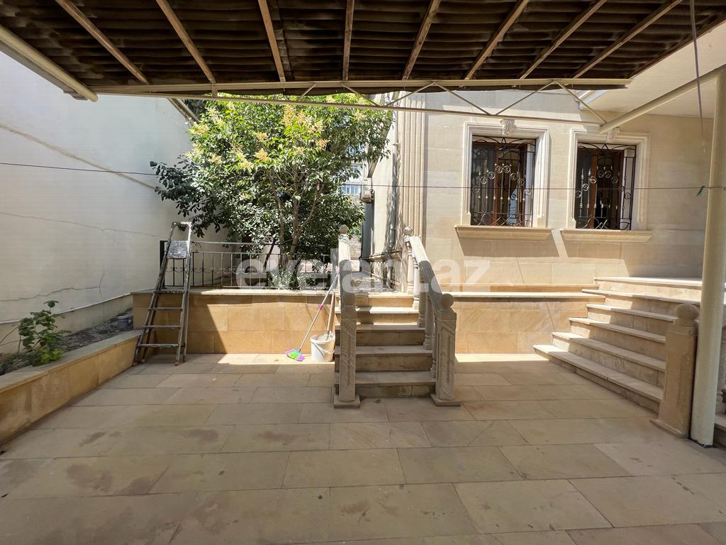 Satılır, villa, 5 otaqlı, 212 m², Bakı, Xəzər r, Buzovna q, Koroğlu m.