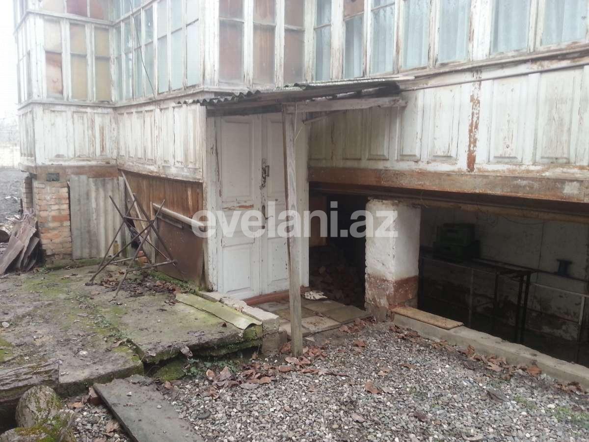 Satılır, həyət evi / bağ, 4 otaqlı, 70 m², Quba
