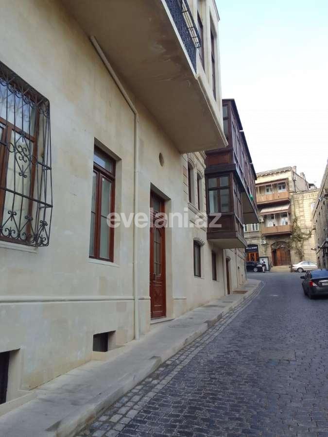 Satılır, köhnə tikili, 1 otaqlı, 40 m², Bakı, Səbail r, İçəri Şəhər m.