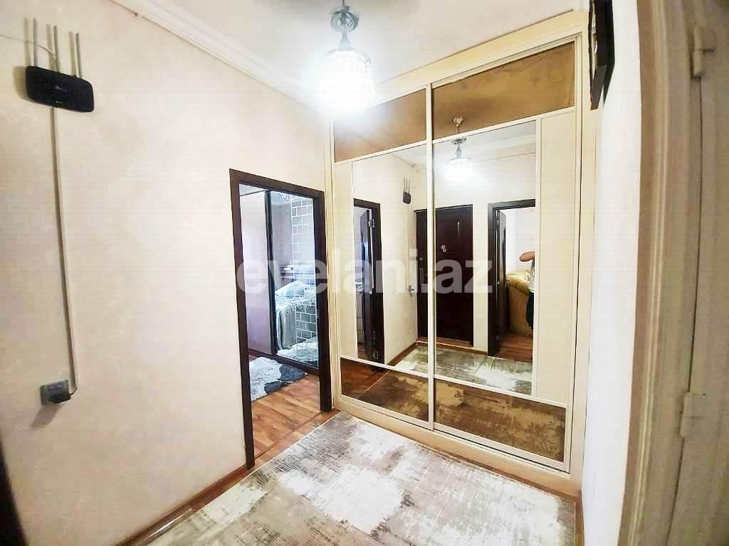 Satılır, köhnə tikili, 2 otaqlı, 60 m², Bakı, Xətai r, Əhmədli q, Həzi Aslanov m.