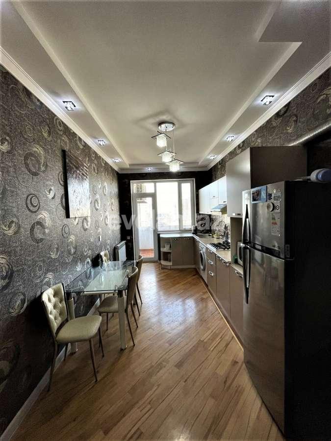 Satılır, yeni tikili, 3 otaqlı, 127 m², Bakı, Xətai r, Həzi Aslanov m.