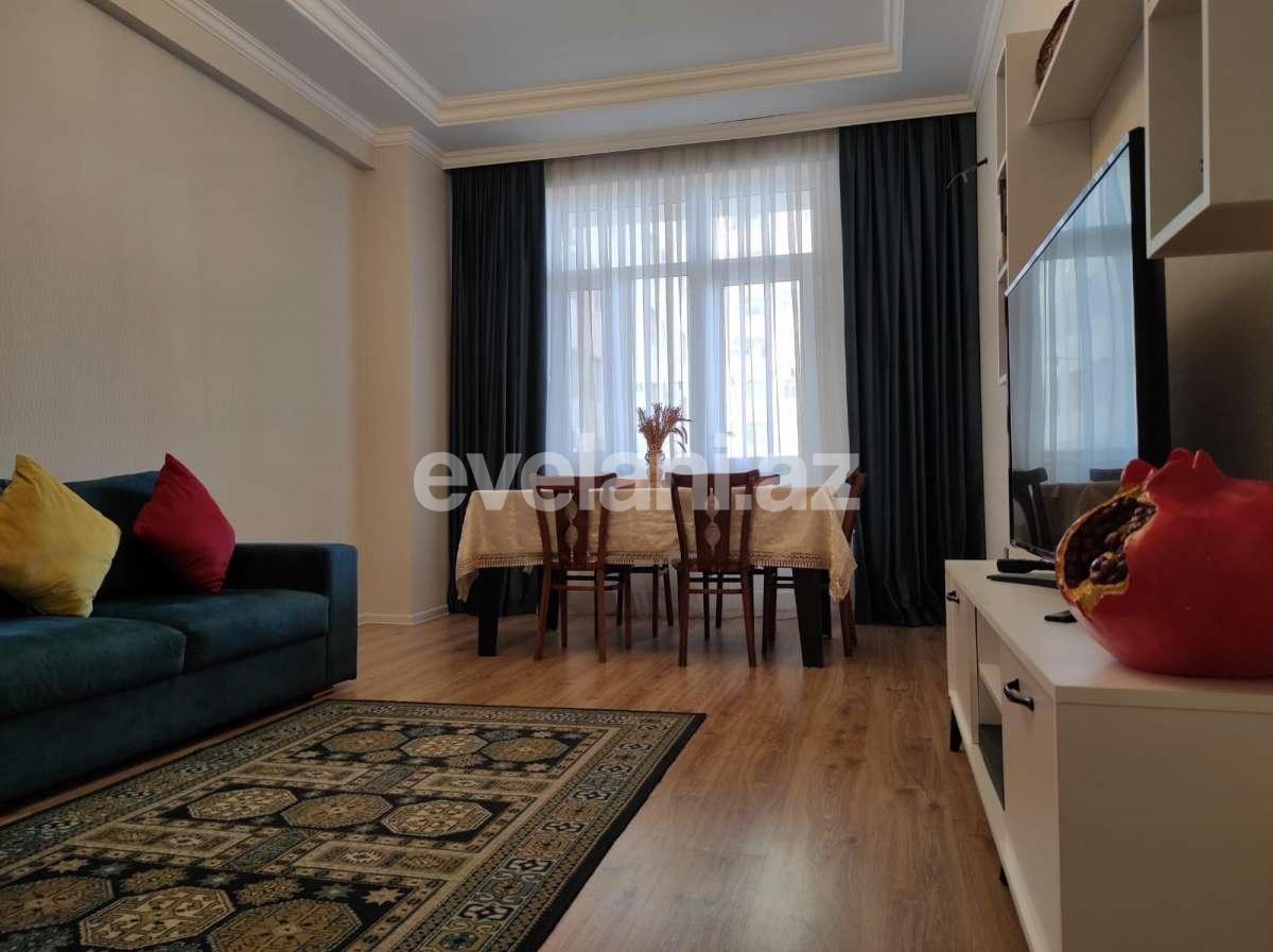 Kirayə verilir, yeni tikili, 2 otaqlı, 81 m², Bakı, Nizami r, Qara Qarayev m.