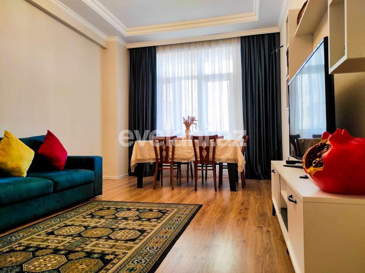 Kirayə verilir, yeni tikili, 2 otaqlı, 80 m², Bakı, Nizami r, Qara Qarayev m.