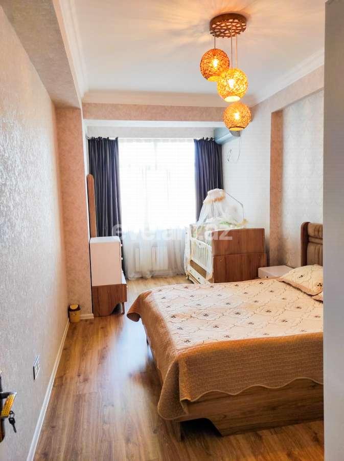 Kirayə verilir, yeni tikili, 2 otaqlı, 80 m², Bakı, Nizami r, Qara Qarayev m.