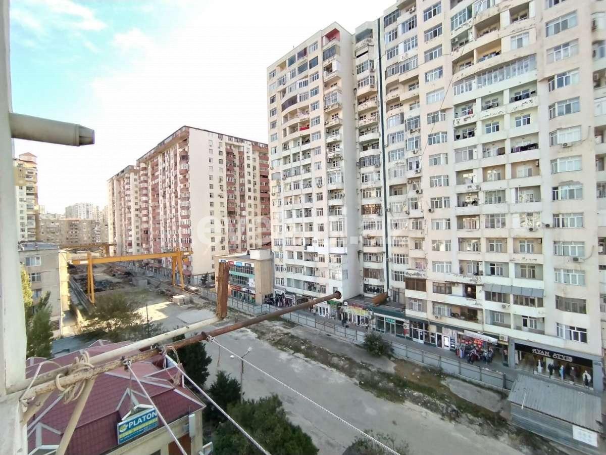 Сдаётся, вторичка, 3-комнаты, 90 m², Баку, Хатаинский r, Ази Асланов m.