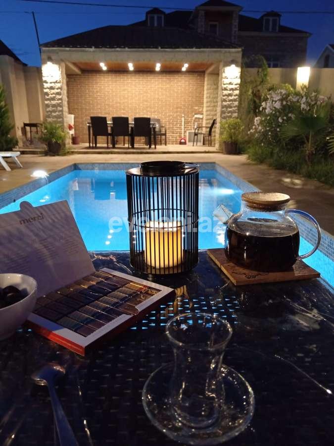 Satılır, həyət evi / bağ, 4 otaqlı, 215 m², Bakı, Xəzər r.