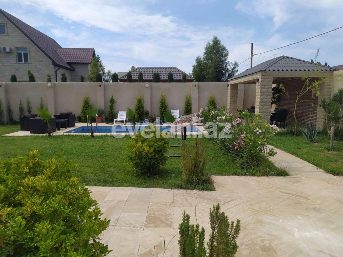 Satılır, həyət evi / bağ, 4 otaqlı, 215 m², Bakı, Xəzər r.