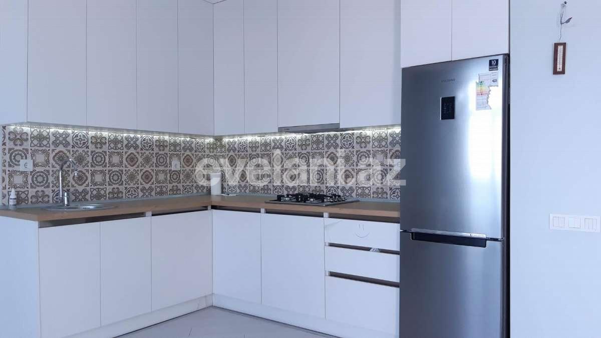 Satılır, yeni tikili, 2 otaqlı, 65 m², Bakı, Binəqədi r, M. Rəsulzadə q, Azadlıq prospekti m.