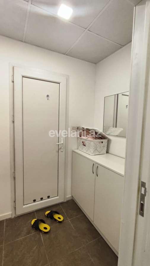 Satılır, yeni tikili, 2 otaqlı, 65 m², Bakı, Binəqədi r, M. Rəsulzadə q, Azadlıq prospekti m.