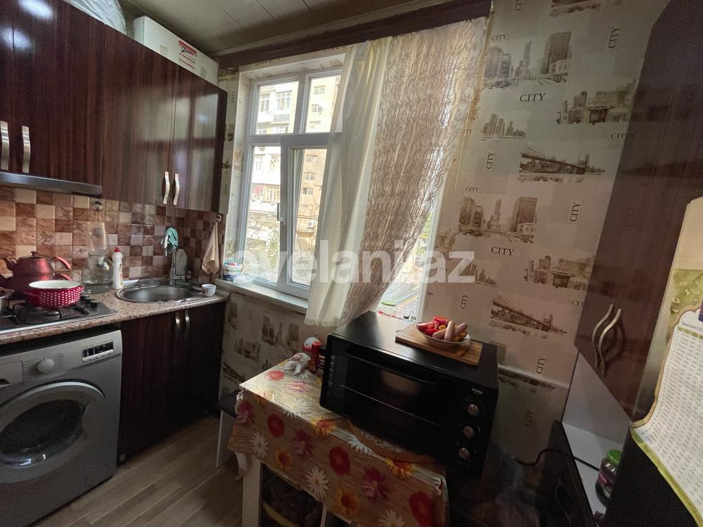 Sale, old building, 2 room, 40 m², Baku, Nizami r, Gara Garayev m.