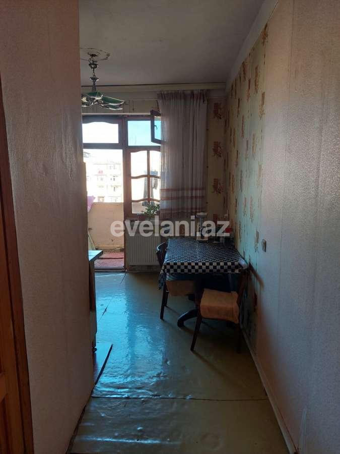 Satılır, köhnə tikili, 3 otaqlı, 72 m², Bakı, Suraxanı r, Hövsan q.