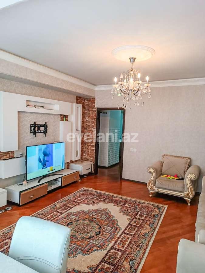 Kirayə verilir, yeni tikili, 2 otaqlı, 40 m², Bakı, Nizami r, Qara Qarayev m.
