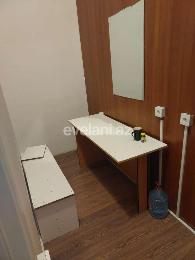 Сдаётся, офис, 3-комнаты, 130 m², Баку, Хатаинский r, Шах Исмаил Хатаи m.