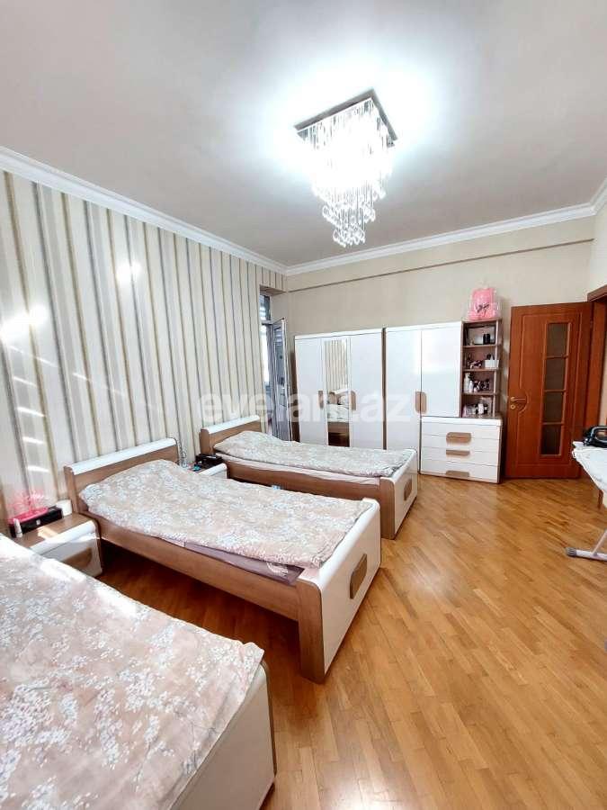 Satılır, yeni tikili, 3 otaqlı, 117 m², Bakı, Xətai r, Həzi Aslanov m.