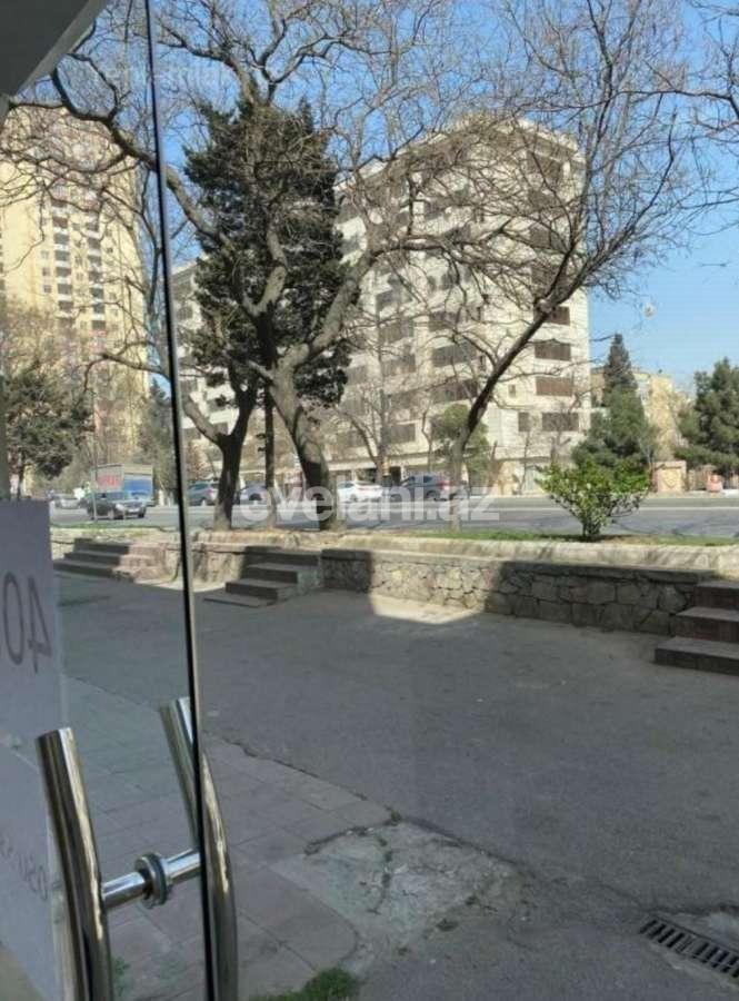Сдаётся, объект, 40 m², Баку, Ясамальский r, Иншаатчылар m.