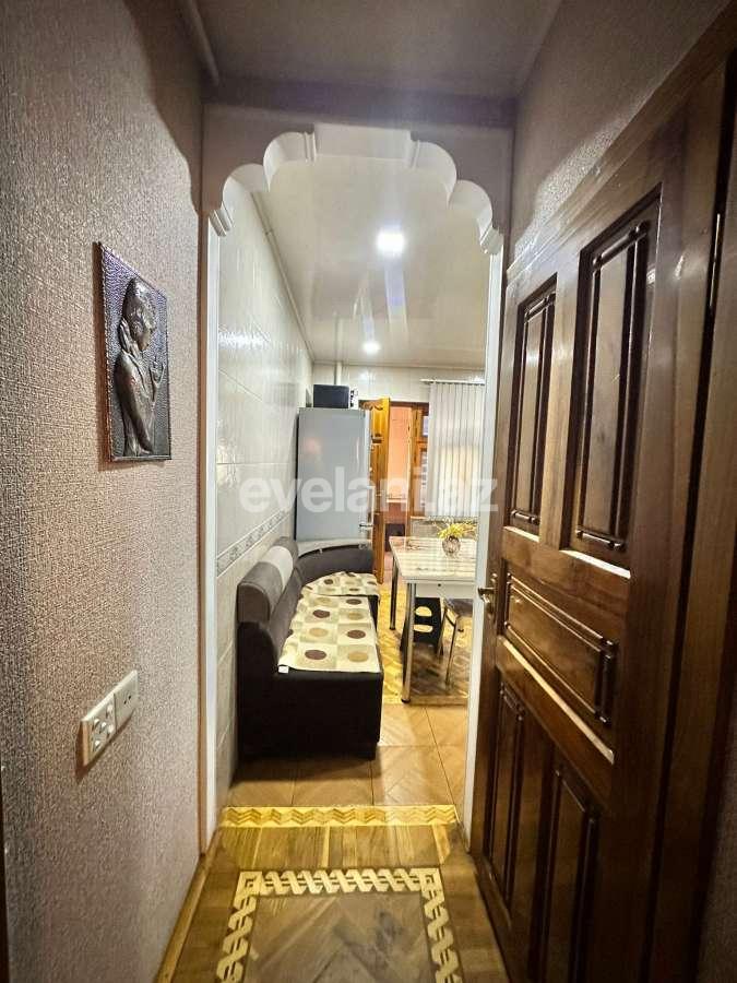 Satılır, köhnə tikili, 2 otaqlı, 65 m², Bakı, Binəqədi r, 9-cu mikrorayon q, Nəsimi m.