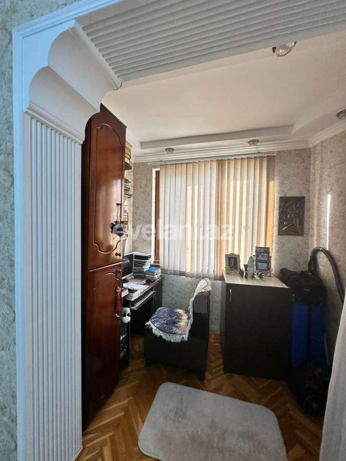 Satılır, köhnə tikili, 2 otaqlı, 65 m², Bakı, Binəqədi r, 9-cu mikrorayon q, Nəsimi m.