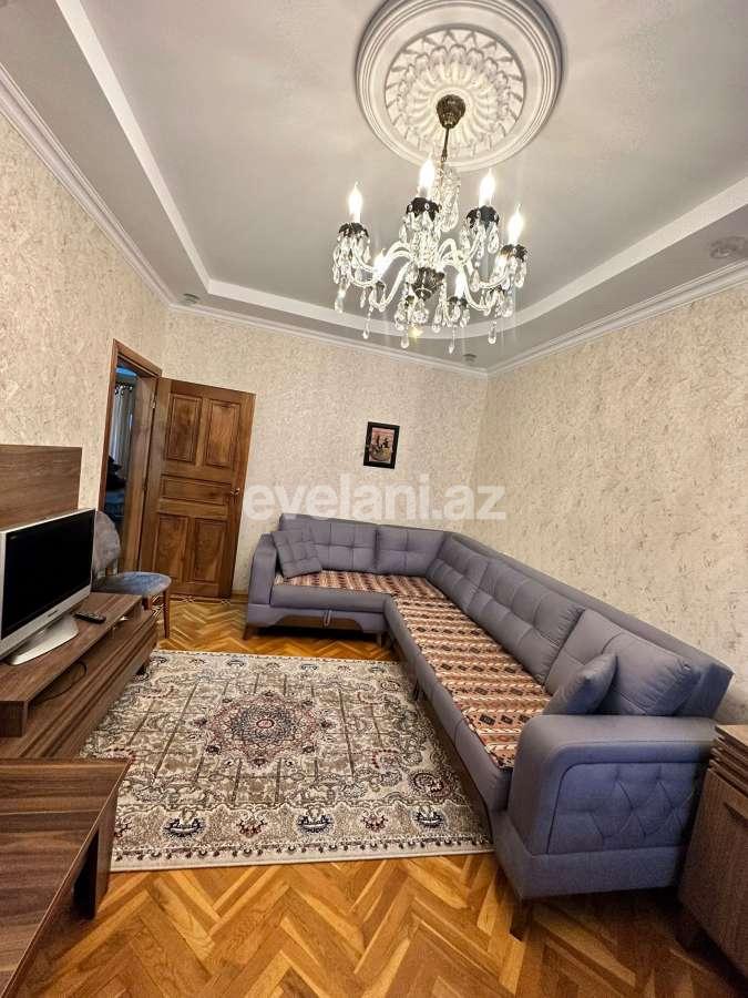 Satılır, köhnə tikili, 2 otaqlı, 65 m², Bakı, Binəqədi r, 9-cu mikrorayon q, Nəsimi m.