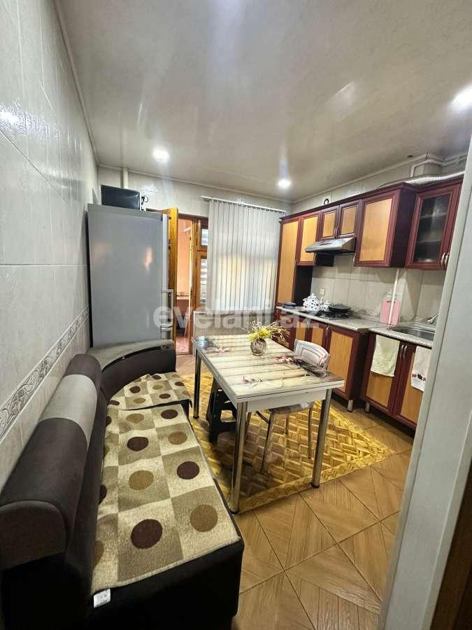 Satılır, köhnə tikili, 2 otaqlı, 65 m², Bakı, Binəqədi r, 9-cu mikrorayon q, Nəsimi m.