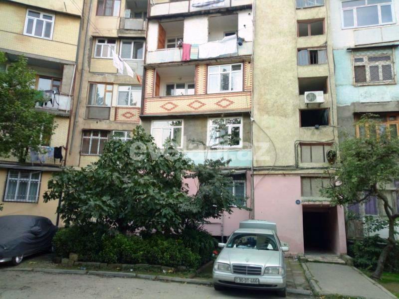 Satılır, köhnə tikili, 3 otaqlı, 79.98 m², Bakı, Xətai r, Əhmədli q, Həzi Aslanov m.